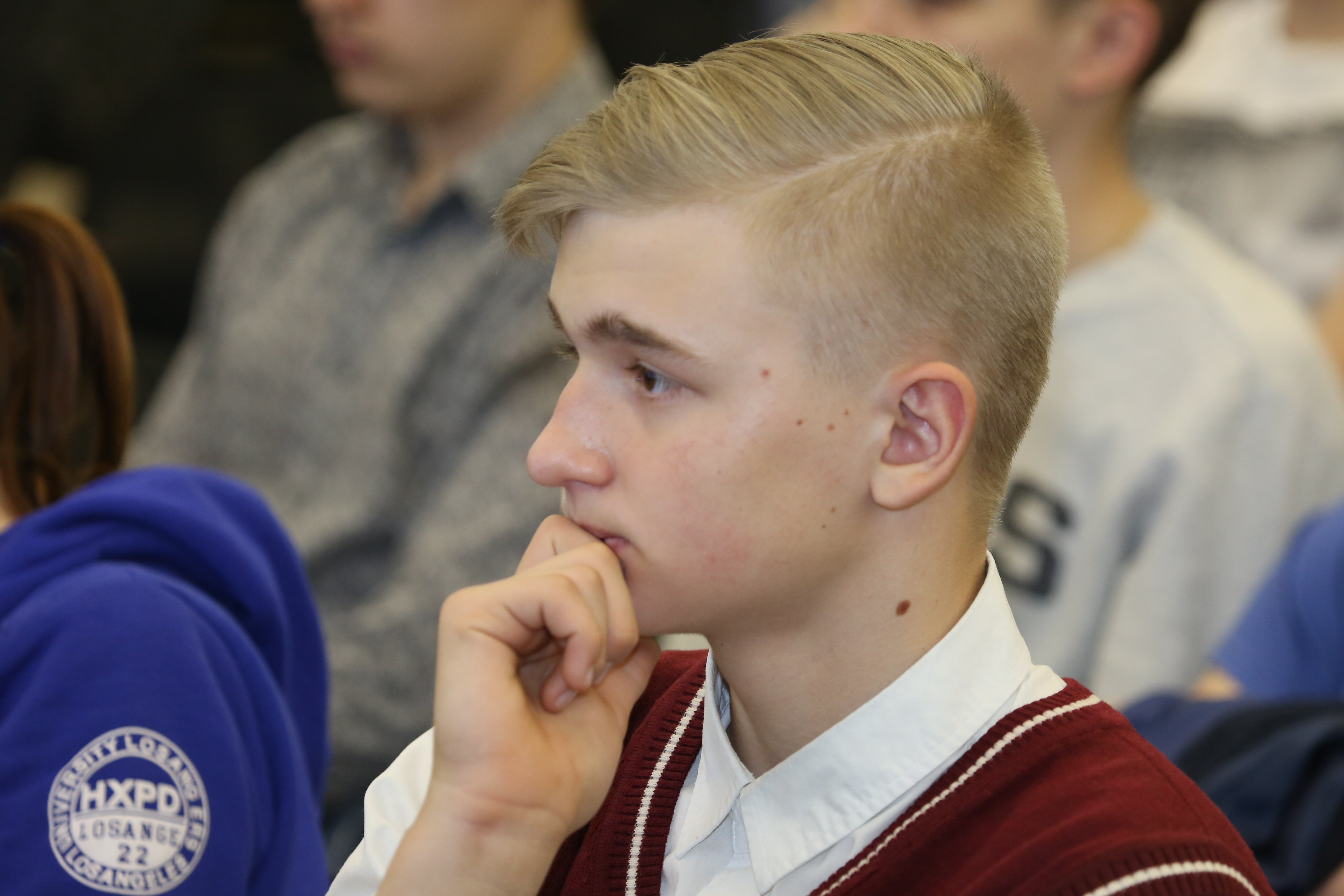 Изображение карусели